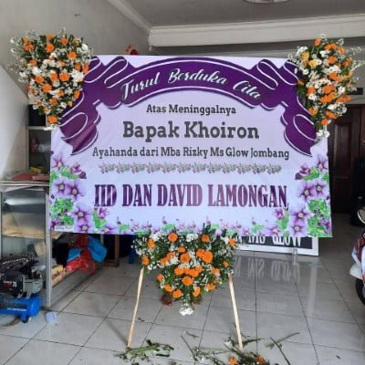 Bunga Papan Duka Cita Bintang Florist Mojokerto