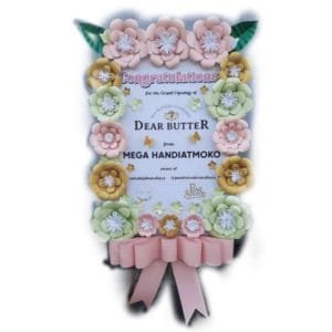 papan bunga kertas